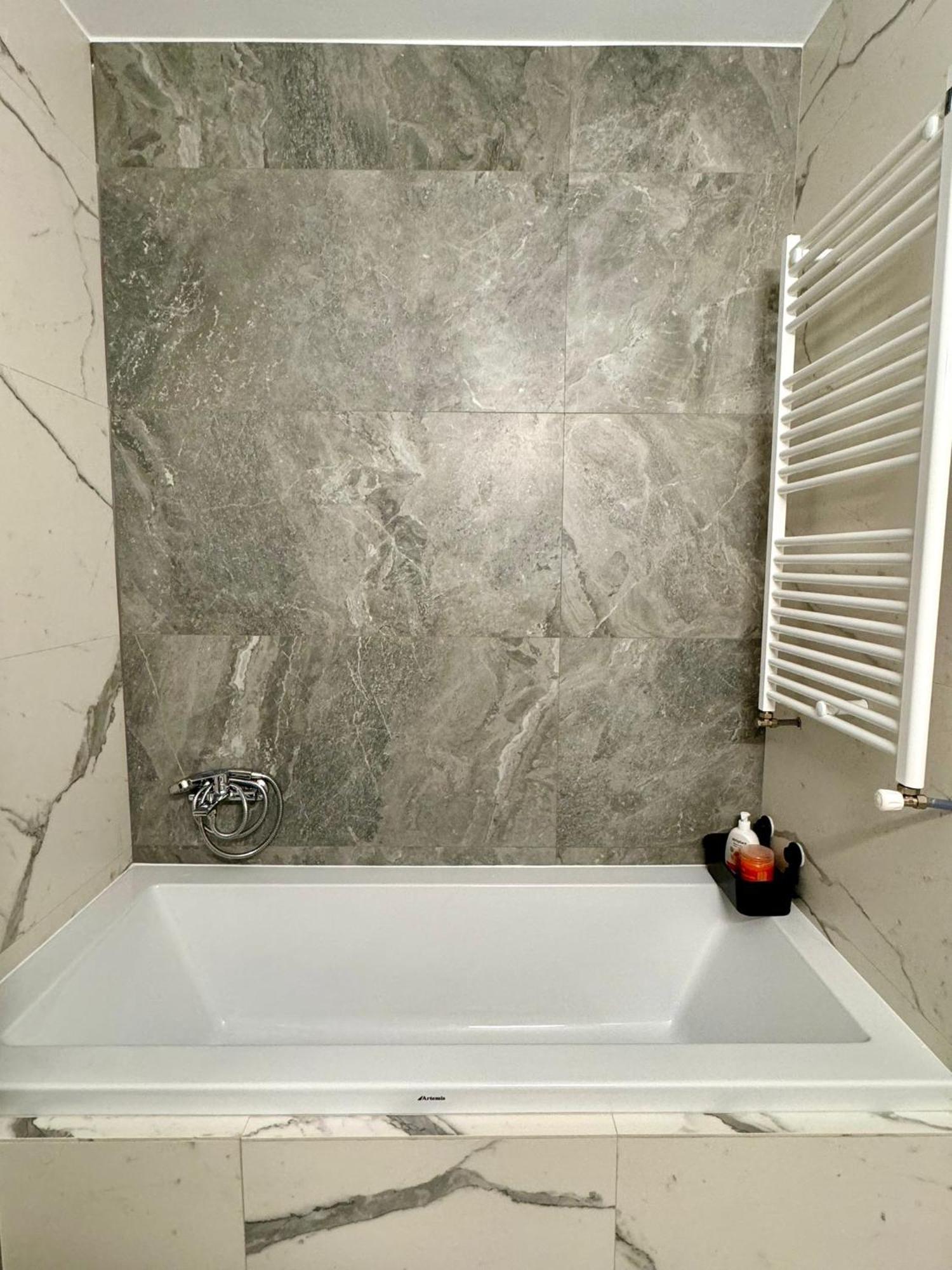 Cozy Apartment Букурещ Екстериор снимка